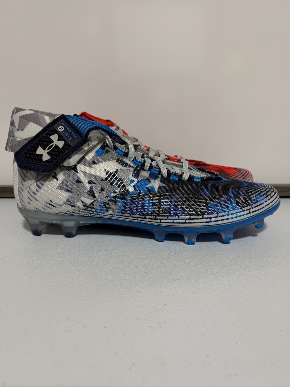 Under Armour Highlight MC LE "USA" Men's Football Cleats-Size 12.5 New